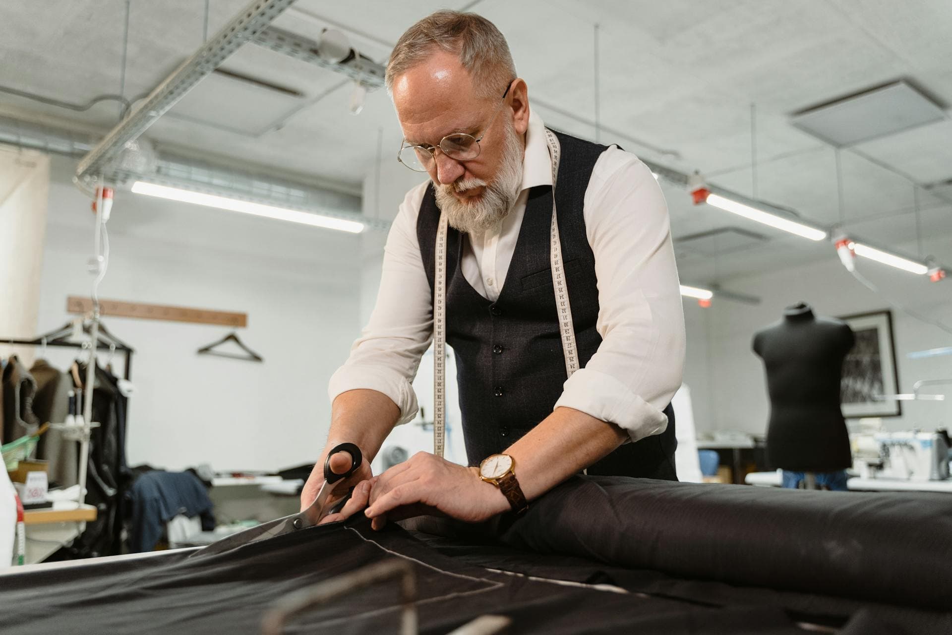 Fine Tailors — precision tailoring and garment alterations